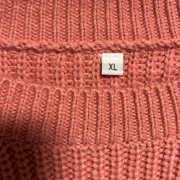 Knit Fringe Sweater Oversized XL - Picture 2 of 7